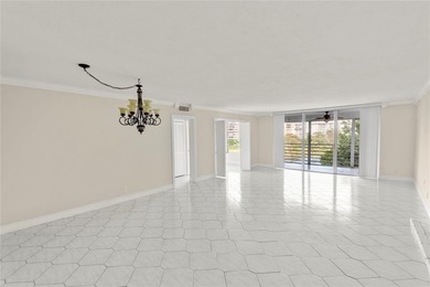 Rare King Model 3BD/2.5BA in Palm Aire! This spacious 2,100 sq