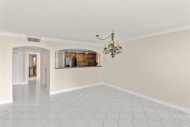 Rare King Model 3BD/2.5BA in Palm Aire! This spacious 2,100 sq