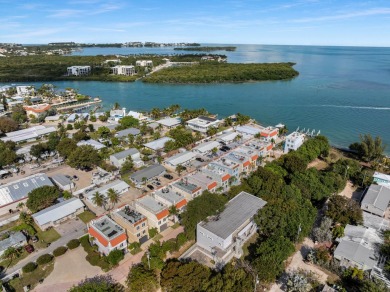 **For Sale: Stunning Marathon Florida Gulffront Waterfront