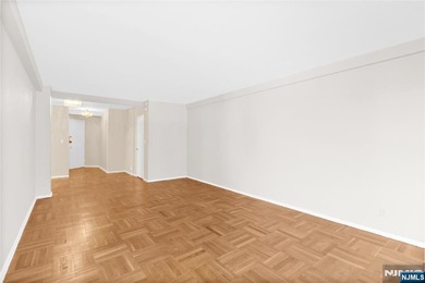 *Text listing agent Ari  for showings and questions*. Welcome to