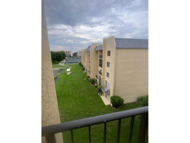 Don't miss This beautifully updated 2/2 penthouse condo