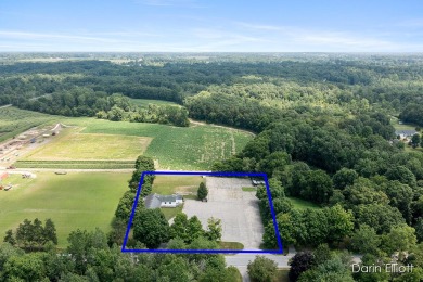 6400 sq ft Licensed Daycare Facility on a large 2 Acre parcel in