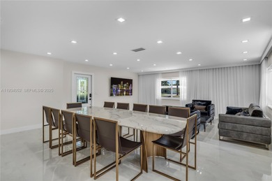 WELCOME TO SOUTH FLORIDA PARADISE!!! PICKY BUYERS WELCOME!