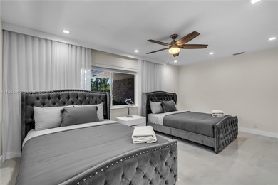 WELCOME TO SOUTH FLORIDA PARADISE!!! PICKY BUYERS WELCOME!