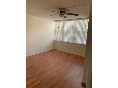 3BED/2BA - UNIT WITH LARGE BALCONY WITH VIEW OF TENNIS COURT -