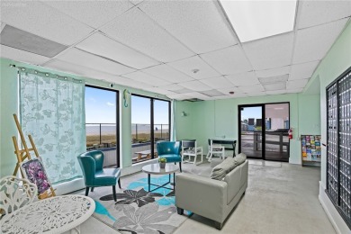 This fully furnished 1-bedroom, 1-bathroom condo on North Beach