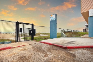 This fully furnished 1-bedroom, 1-bathroom condo on North Beach