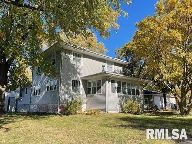 Looking for a home with *GREAT BONES* with so much space? Look