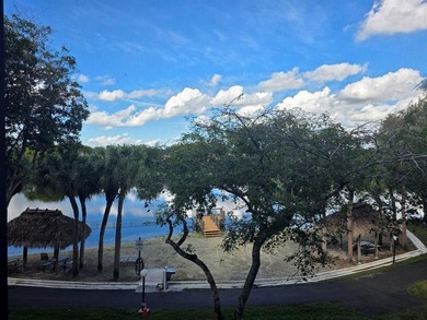 Discover resort-style 55+ living in this Beautifully Waterfront