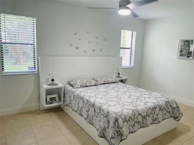 GREAT FIRST FLOOR FULLY RENOVATED THREE-BEDROOMS TWO BATHS