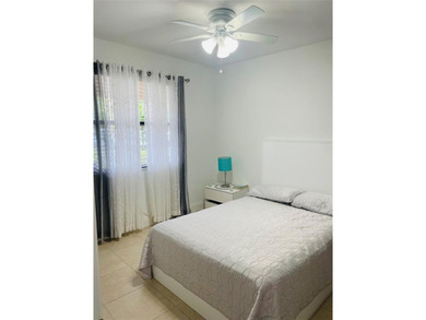 GREAT FIRST FLOOR FULLY RENOVATED THREE-BEDROOMS TWO BATHS