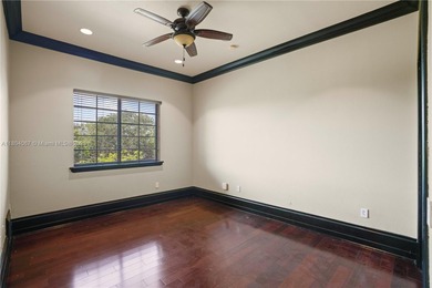 Luxurious 6BD/6.5BA Estate on 4.75 Acres - North Redland

