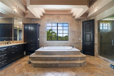 Luxurious 6BD/6.5BA Estate on 4.75 Acres - North Redland

