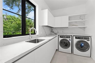 Brand-new construction by Pacheco Architecture, this