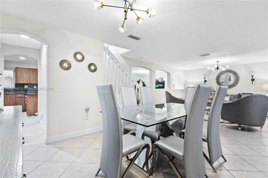 Welcome to this impeccable home !! located in a quiet