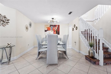 Welcome to this impeccable home !! located in a quiet