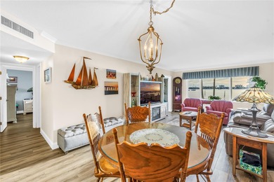 This wonderful waterfront condo is a few mere steps to Boca