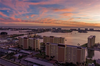This wonderful waterfront condo is a few mere steps to Boca