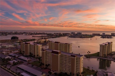 This wonderful waterfront condo is a few mere steps to Boca
