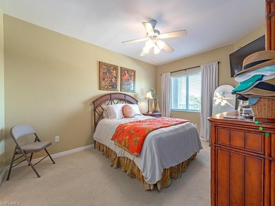 Breckenridge condo in the heart of Estero with beautiful lake