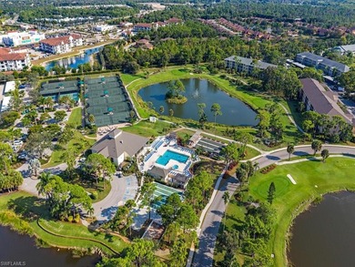 Breckenridge condo in the heart of Estero with beautiful lake