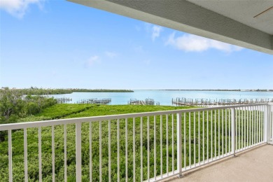 Lemon Bay Waterfront Paradise with a BOAT SLIP! Experience the
