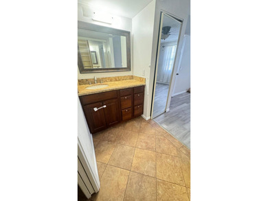 Welcome to this charming condominium in Boca Raton offering a