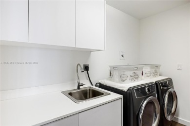 Experience the essence of Palazzo Del Sol living on Fisher