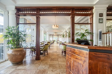 Oceanfront Hawaiian Retreat | Exceptional 14.62% CAP Rate Escape