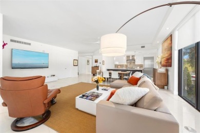 LOCATION, LOCATION, LOCATION!! NEW MODERN 3 BED/3 BATH LUXURY