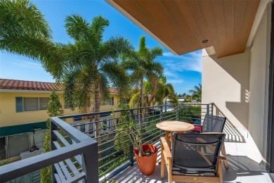 LOCATION, LOCATION, LOCATION!! NEW MODERN 3 BED/3 BATH LUXURY