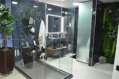 A gem in Doral Golf, Costa del Sol Completely renovated with