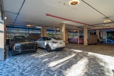 LOCATION, LOCATION, LOCATION!! NEW MODERN 3 BED/3 BATH LUXURY