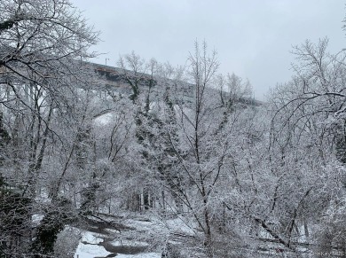 Prime location for commuting on the Metro North. Welcome to Unit