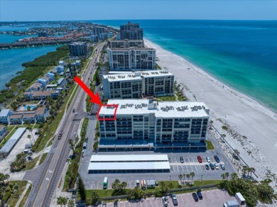 CORNER PENTHOUSE WITH AMAZING  BAY  & GULF VIEWS!!! This new