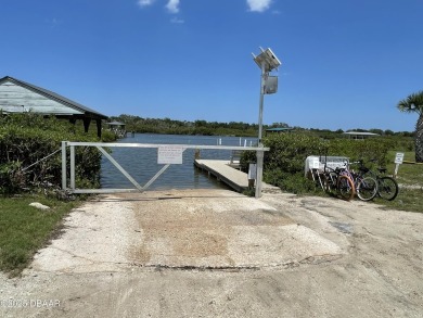 Bring all reasonable offers! Nestled in the perfect spot of Cory