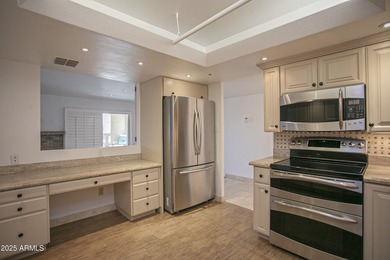 Owner Wants Sold! Bring us an offer. 1709 SF SPLIT FLOOR PLAN -