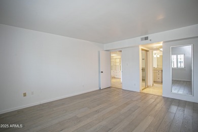 Owner Wants Sold! Bring us an offer. 1709 SF SPLIT FLOOR PLAN -