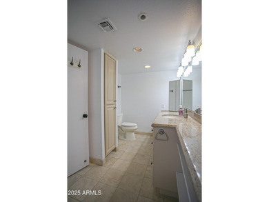 Owner Wants Sold! Bring us an offer. 1709 SF SPLIT FLOOR PLAN -