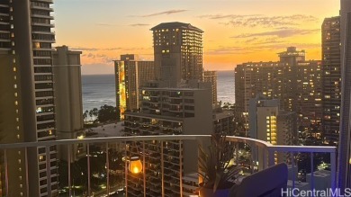 Enjoy Ocean, Diamond Head, and the beautiful Waikiki skyline