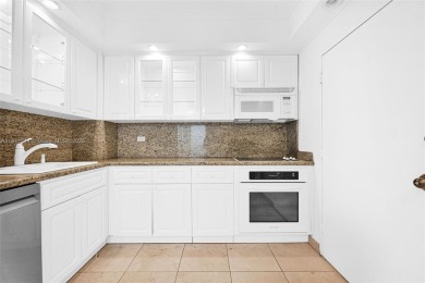 Stunning 1BD/1BA unit at Oceanside Plaza Condo with breathtaking