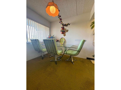 Located in the well-maintained 55+ Regal Palms Community with