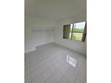 Spacious 3BR/2BA Condo with Garden Views. Vacant & Easy to Show