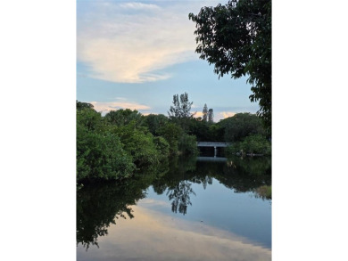 Spacious 3BR/2BA Condo with Garden Views. Vacant & Easy to Show