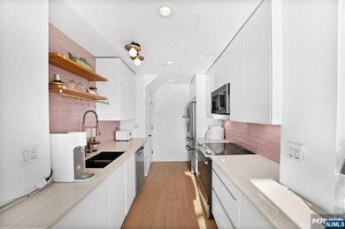 Discover the epitome of waterfront luxury at Riva Pointe. This