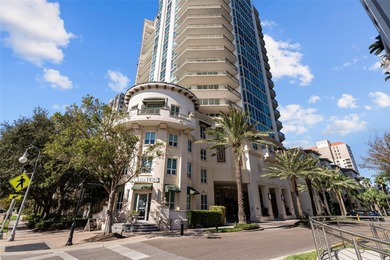 We are proud to present unit 405 in the Plaza on Harbour Island