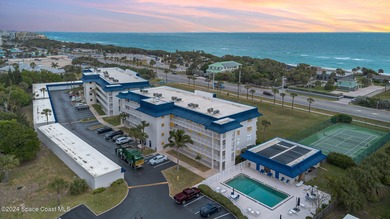 Welcome to Paradise.Experience the quintessential beachside