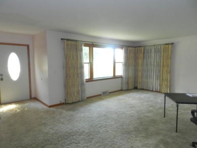 This 3 bedroom 1 bathroom home sits on over an acre of country