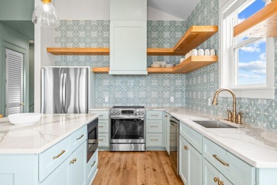 This 5 bedroom, 4 bathroom coastal home by Ben Wortman