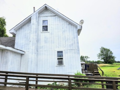 Craft Your Dream on 23.74 Acres: Farmhouse & Potential Pond!